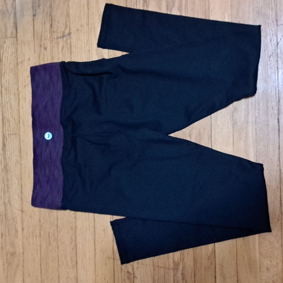 NWT Motion by Coalition Dance Gym Black with purple waistband Leggings Sz S - Picture 6 of 7